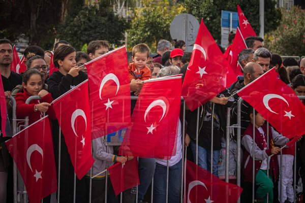 Comment les politiques énergétiques influencent-elles le marché mondial ?